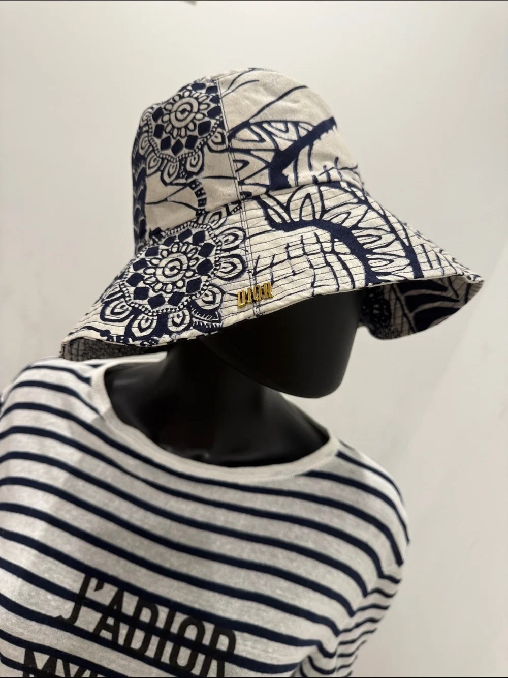 Christian Dior Toile de Jouy Bucket Hat Navy Ivory Cotton Size 58 NEW